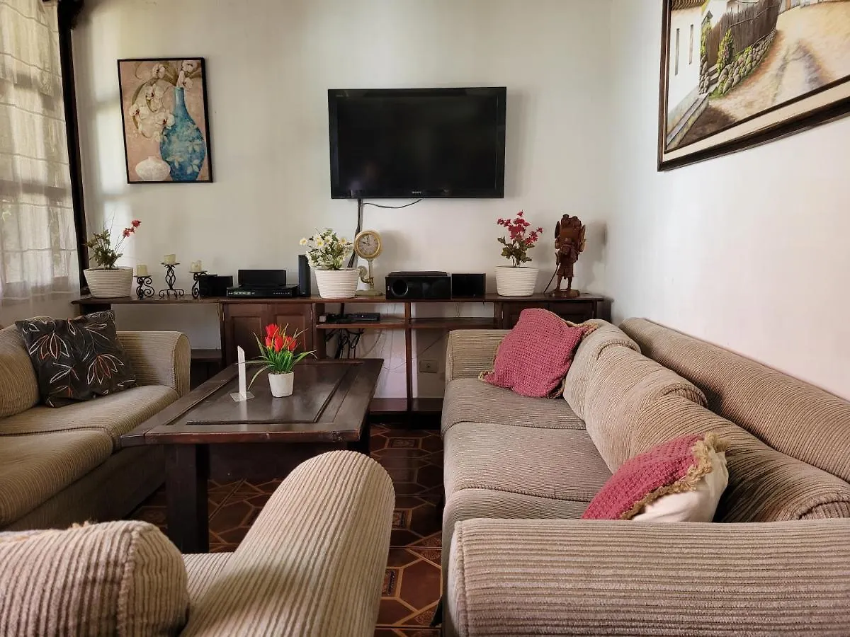 Villas Santa Ana-Ricardo Antigua